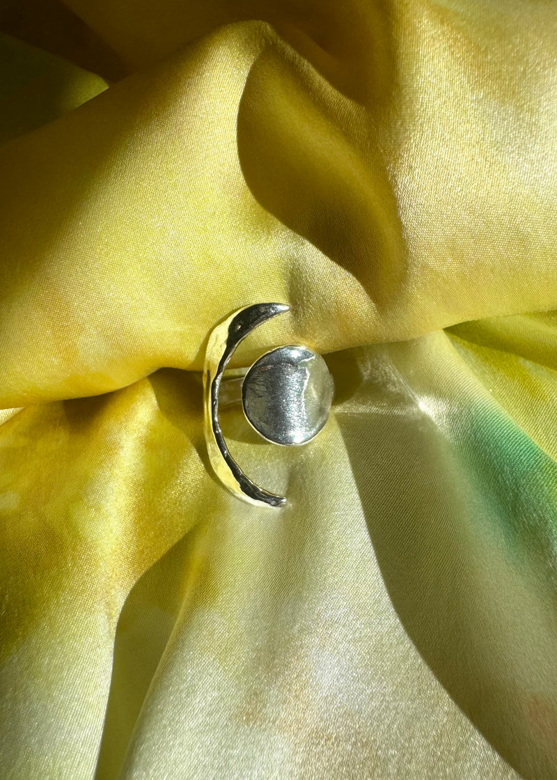 Equinox Ring