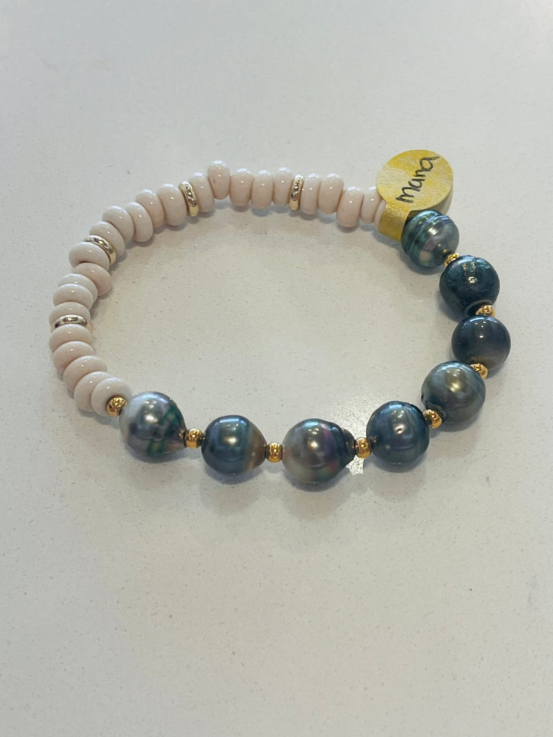 Millie Pico Bracelet - Cream and Gold Beads