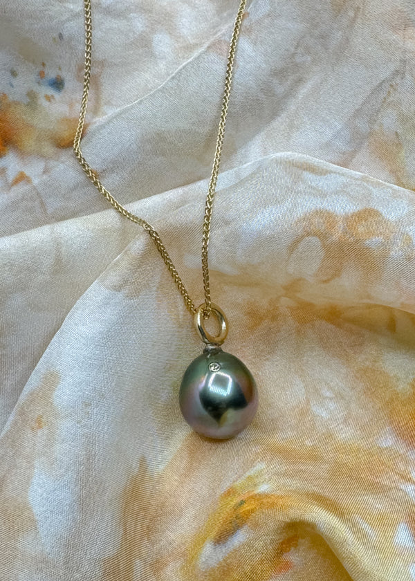 Handmade 14kt Tahitian Pearl Charm with Diamond