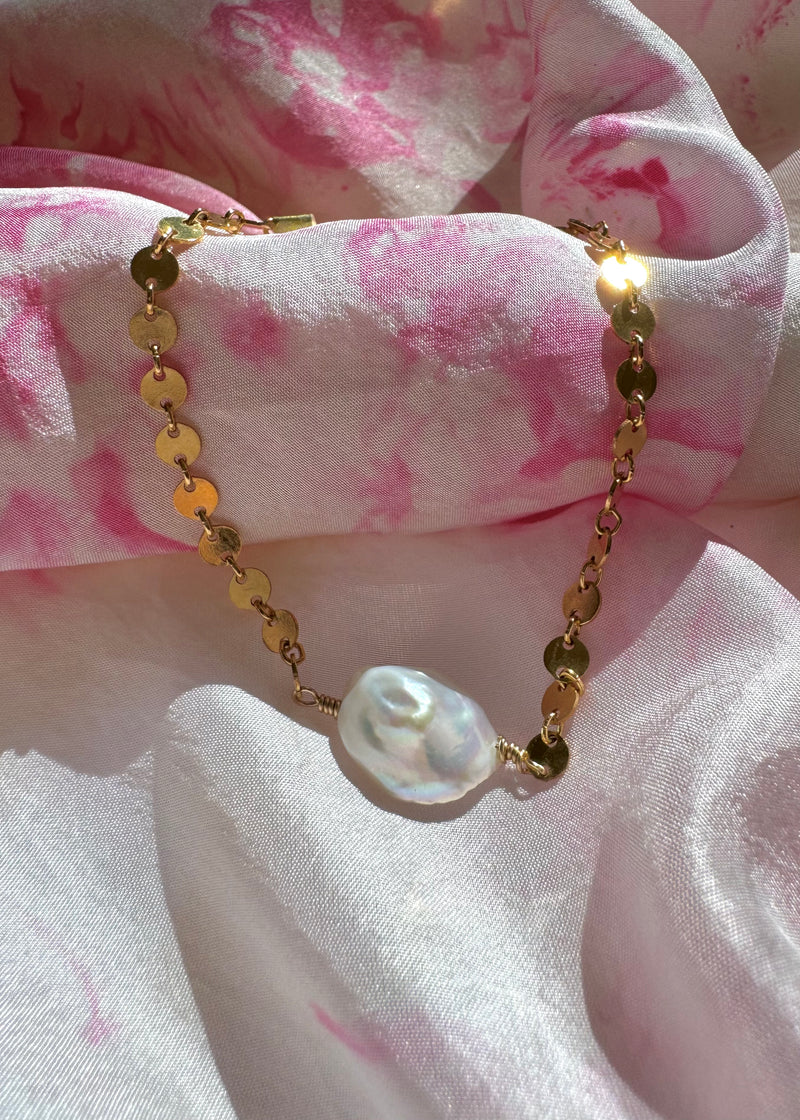 Keshi Pearl on Moroccan Chain Bracelet