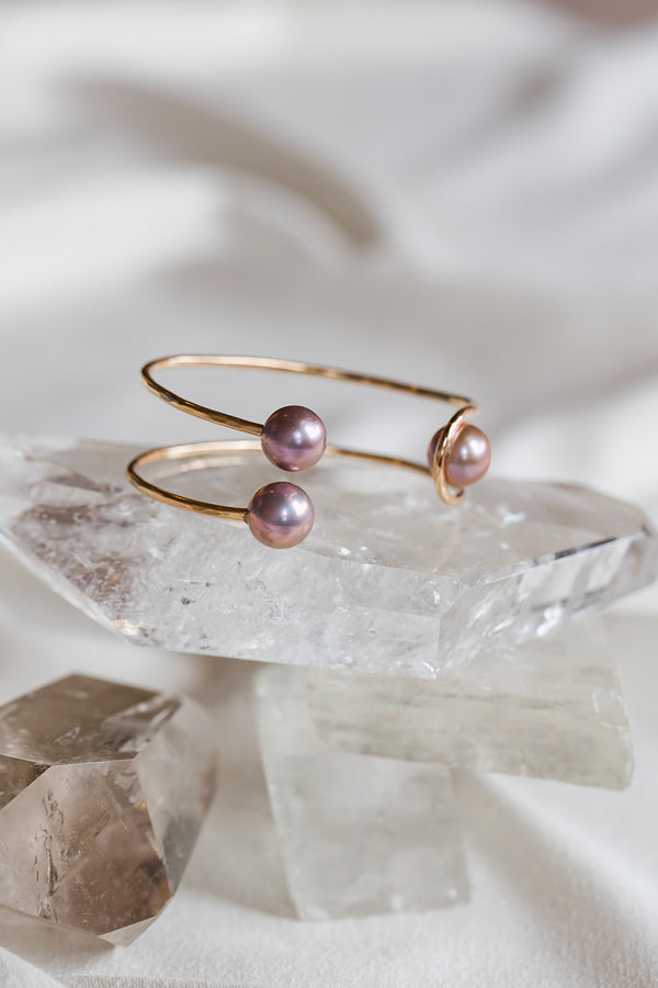 Alii Cuff Pink Freshwater Pearl